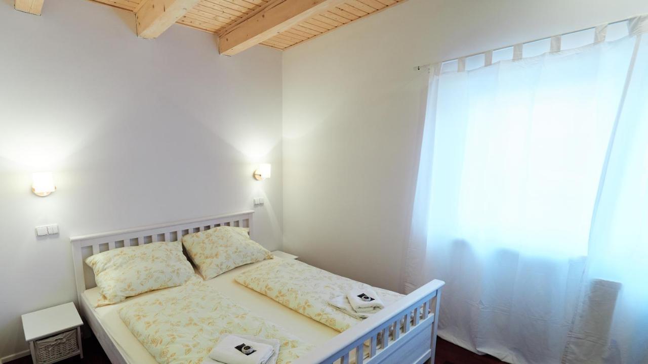 Apartmany Habanska, Cely Dum Pouzdrany Экстерьер фото